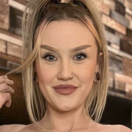 xOnlyursulax xxx star pics