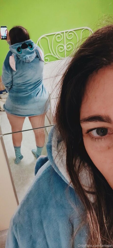 gay shower onlyfans pornographic archive