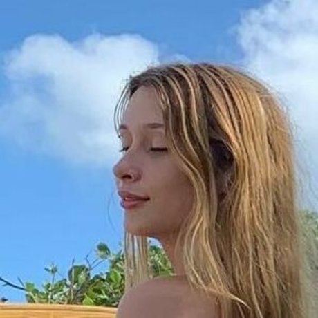 Camilleadrt pornstar perfect photos