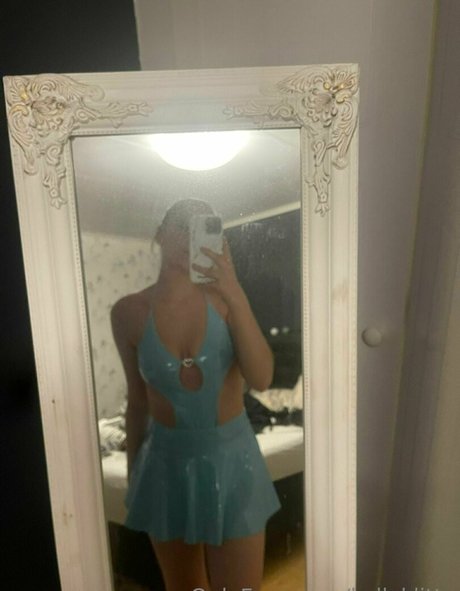 kellyklitta xxx actress pic