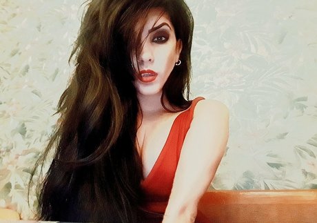 aleksa vi model high quality photo