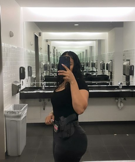 janibel b art pornstar image