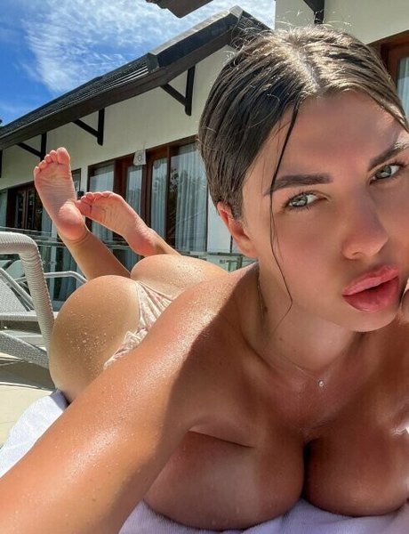 anna flirt pornstar sexy picture