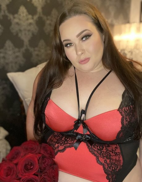 juicylucy505free star naked image