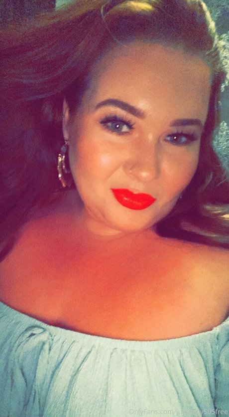 juicylucy505free adult model picture