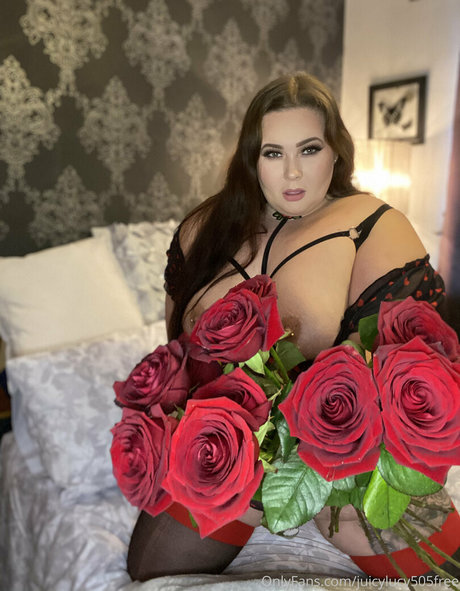 juicylucy505free pornstar nudes picture