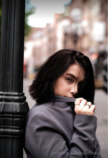 purebeautye art pornstar photo