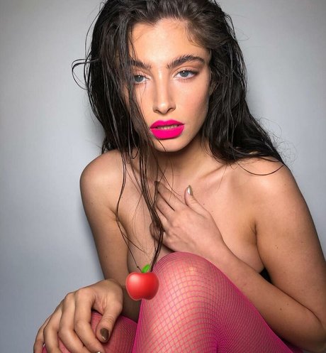 Lee Rokach pornographic actress image