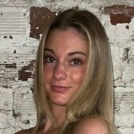 Alyssadodge pornstar adult photo