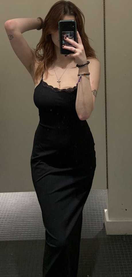 busty redhead onlyfans hot nude pic