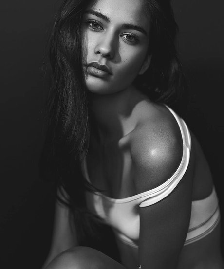 Ashika Pratt model art pic