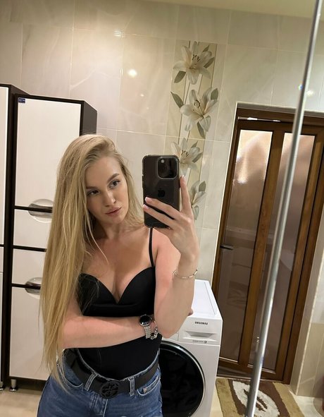 wild catxxx adult actress galleries