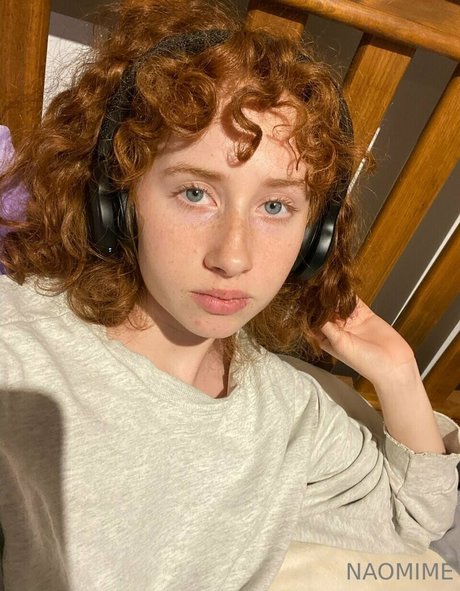 naomime top pornstar pics