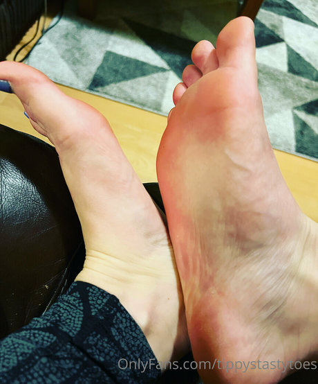 tippystastytoes exclusive pornstar images