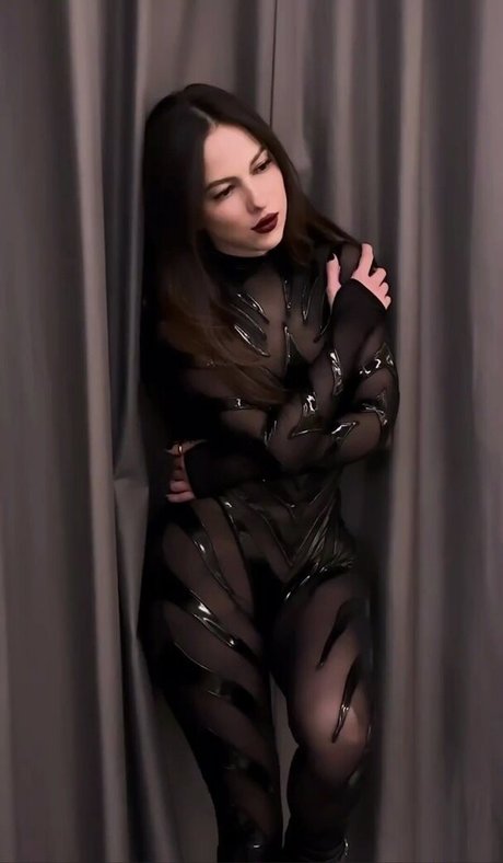 Paty Cantu pretty pornstar pics