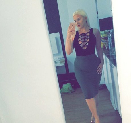 Bethany Koko hd star photos