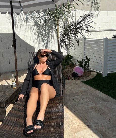 Rappers Daughters model nude galleries