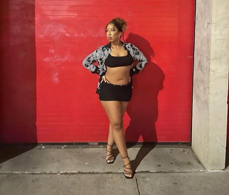 Rappers Daughters exclusive model pictures