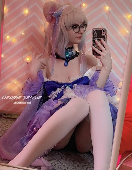 Dearie Jessie pornstar pretty galleries