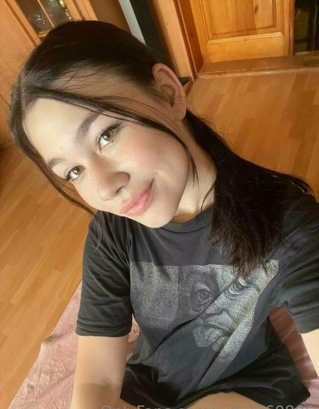 littlewaiifu perfect pornstar gallery