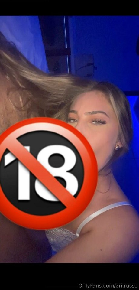 ari russo model porn pics