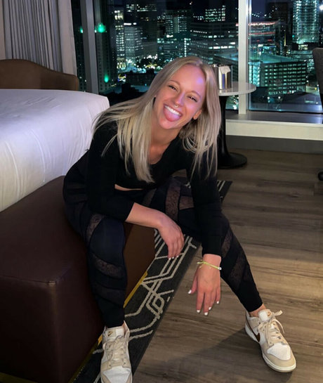 ericalovelyy high quality pornstar pic