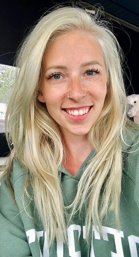 TheRealJennaJay exclusive model pic