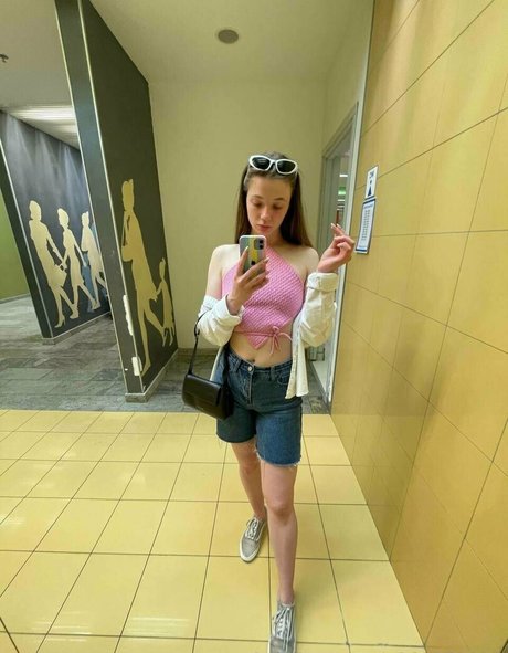 layla role best star pics