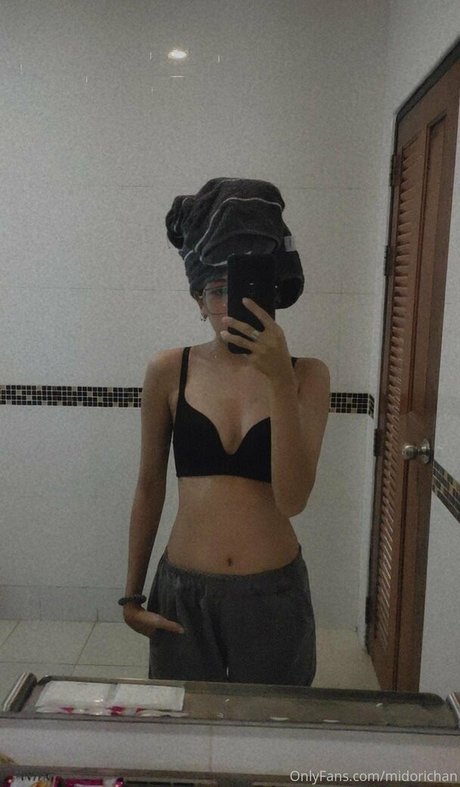 midorichan high quality star img