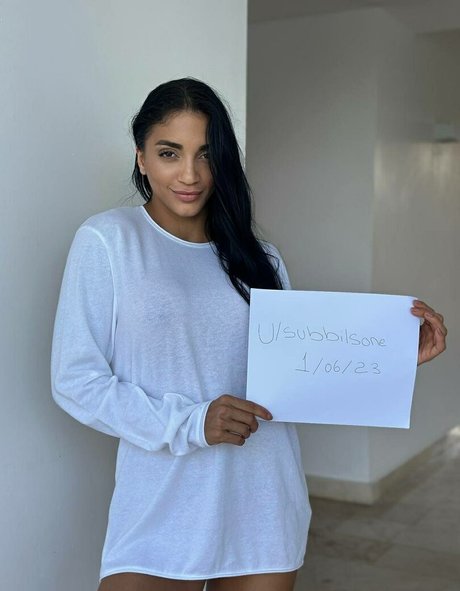 Anlly free model pic