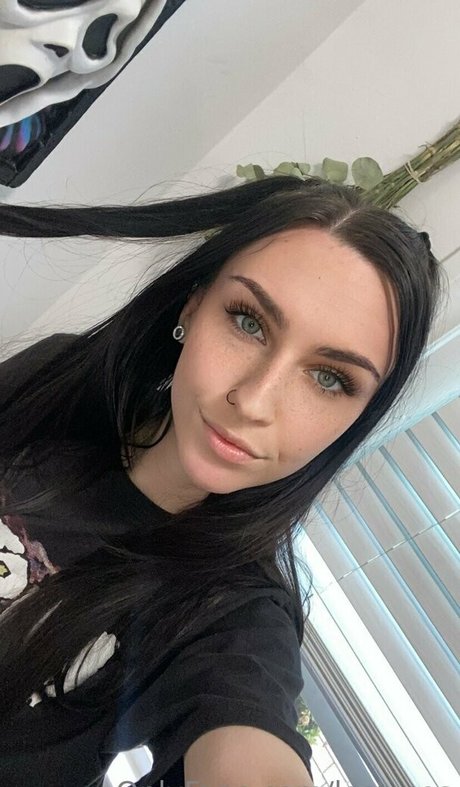 chubby redhead onlyfans free photo