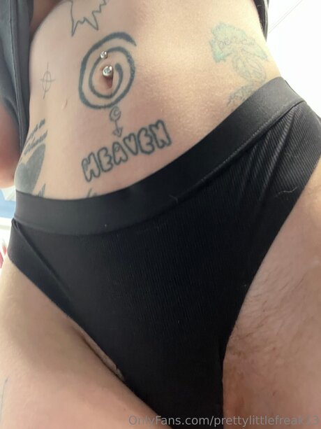 prettylittlefreak13 model free img