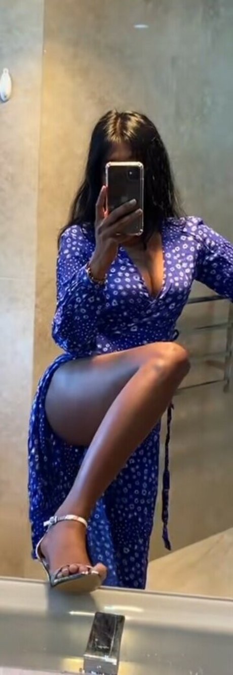 Venorika star hot image