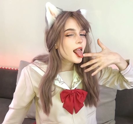 nenormova star naked pictures