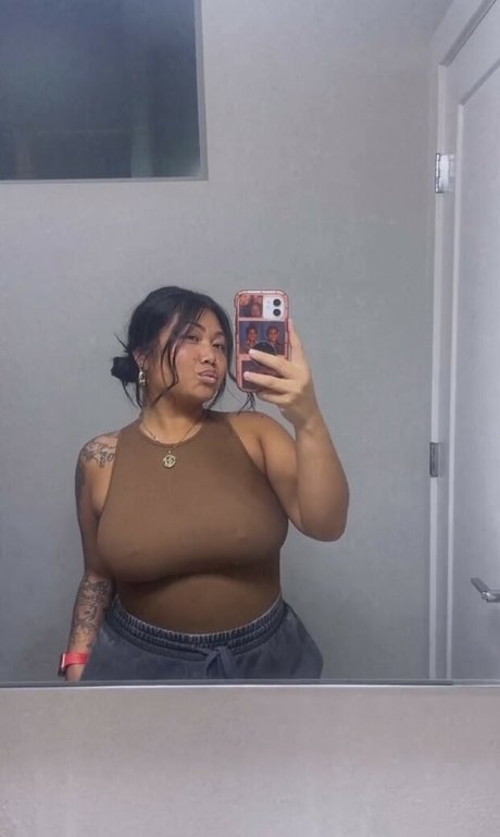 threesome amateur onlyfans top pic