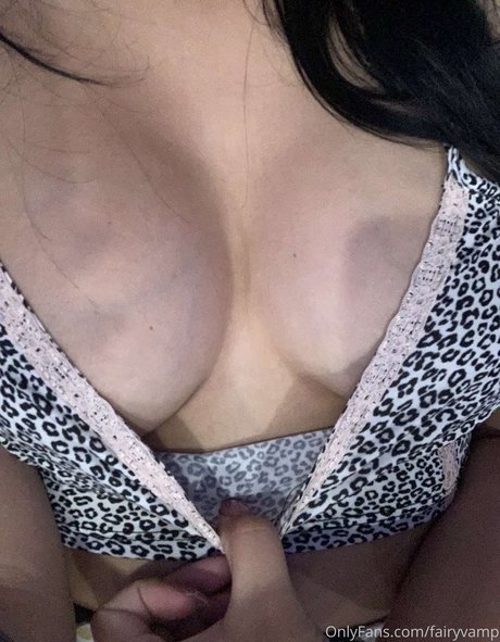 Vamppixiee pornstar free img