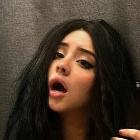 KessiForyou nude model galleries