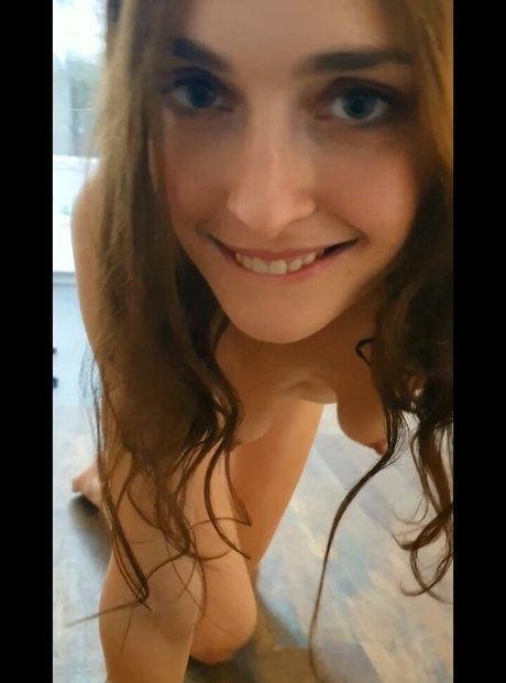 Koketochka555 pornstar xxx image