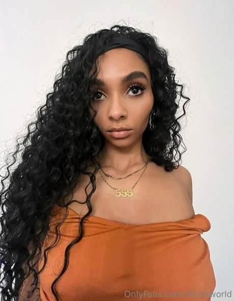 allydsworld star naked image