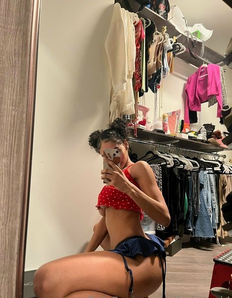 allydsworld art star photo