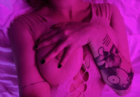 roeschach free pornstar pics