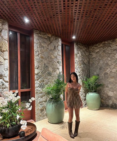 Jade Hallyday sex pornstar photo