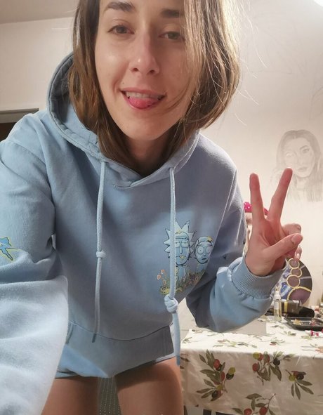 camomilleee hd pornstar photo