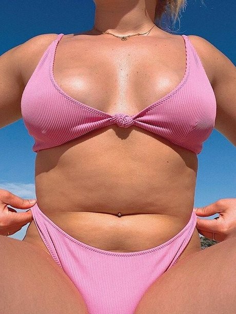 Chelsea Levin pornstar pretty picture