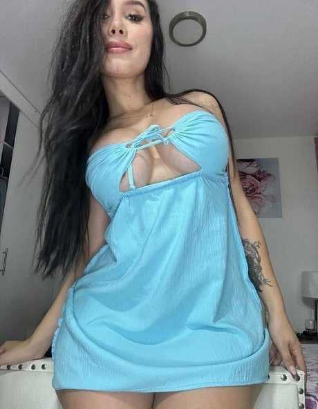 cloewhitex model xxx photos