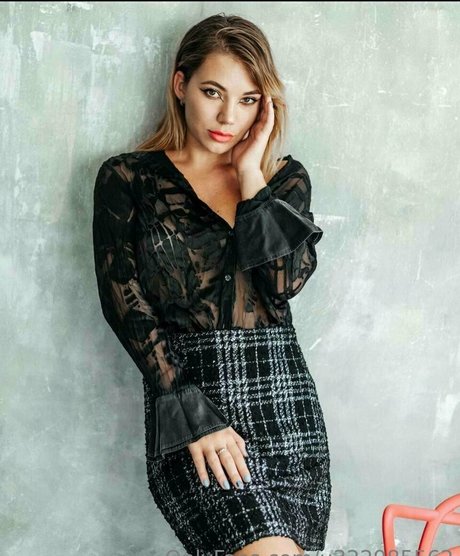 sandraa love exclusive star archive