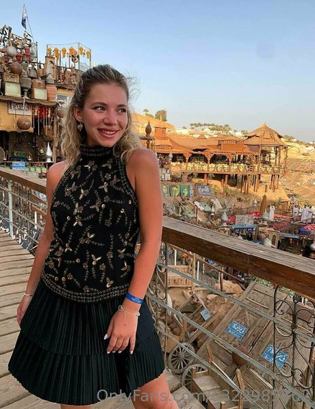 sandraa love perfect actress archive