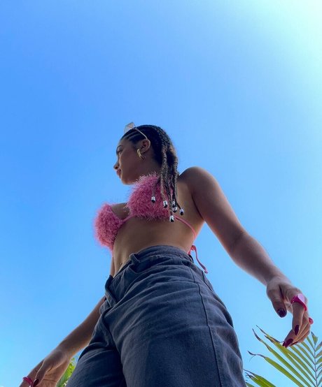 Graciely Junqueira pornstar art gallery