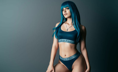 Vixence erotic actress pic