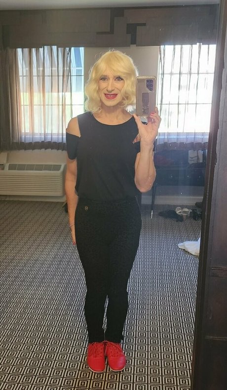 cassandralovit adult star galleries